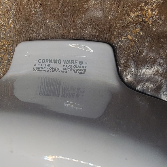 corningware 1/2 quart - Picture 4 of 6